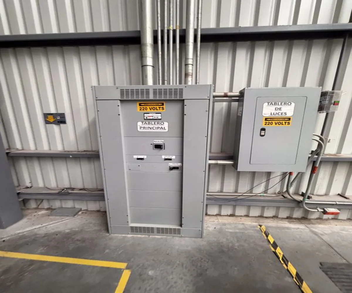 Bodega En Venta,Centro Logistico Jalisco,Gran Bretaña 205, Acatlán de Juarez, JALISCO 45713,1 Baño,Gran Bretaña,1,pzu7eUc