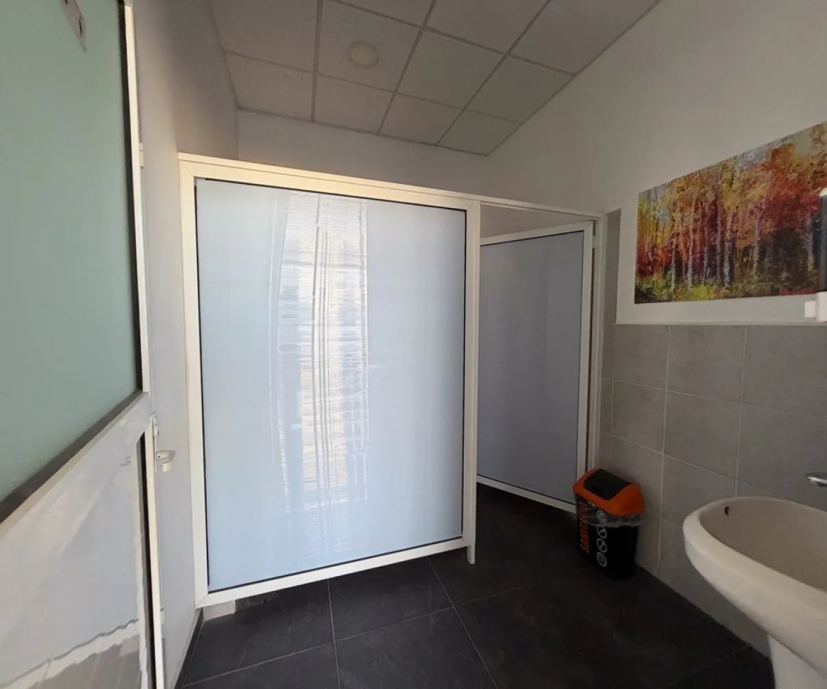 Bodega En Venta,Centro Logistico Jalisco,Gran Bretaña 205, Acatlán de Juarez, JALISCO 45713,1 Baño,Gran Bretaña,1,pzu7eUc