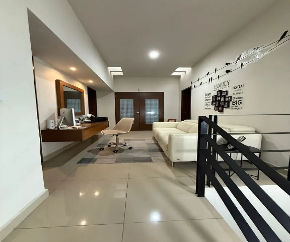 Casa En Venta,Valle Imperial,jardines del palacio real 1964, Zapopan, Jalisco 45134, 4 Habitaciones,4 Baños,jardines del palacio real,3,p4EfuPW