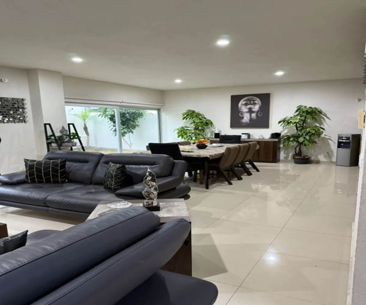 Casa En Venta,Valle Imperial,jardines del palacio real 1964, Zapopan, Jalisco 45134, 4 Habitaciones,4 Baños,jardines del palacio real,3,p4EfuPW