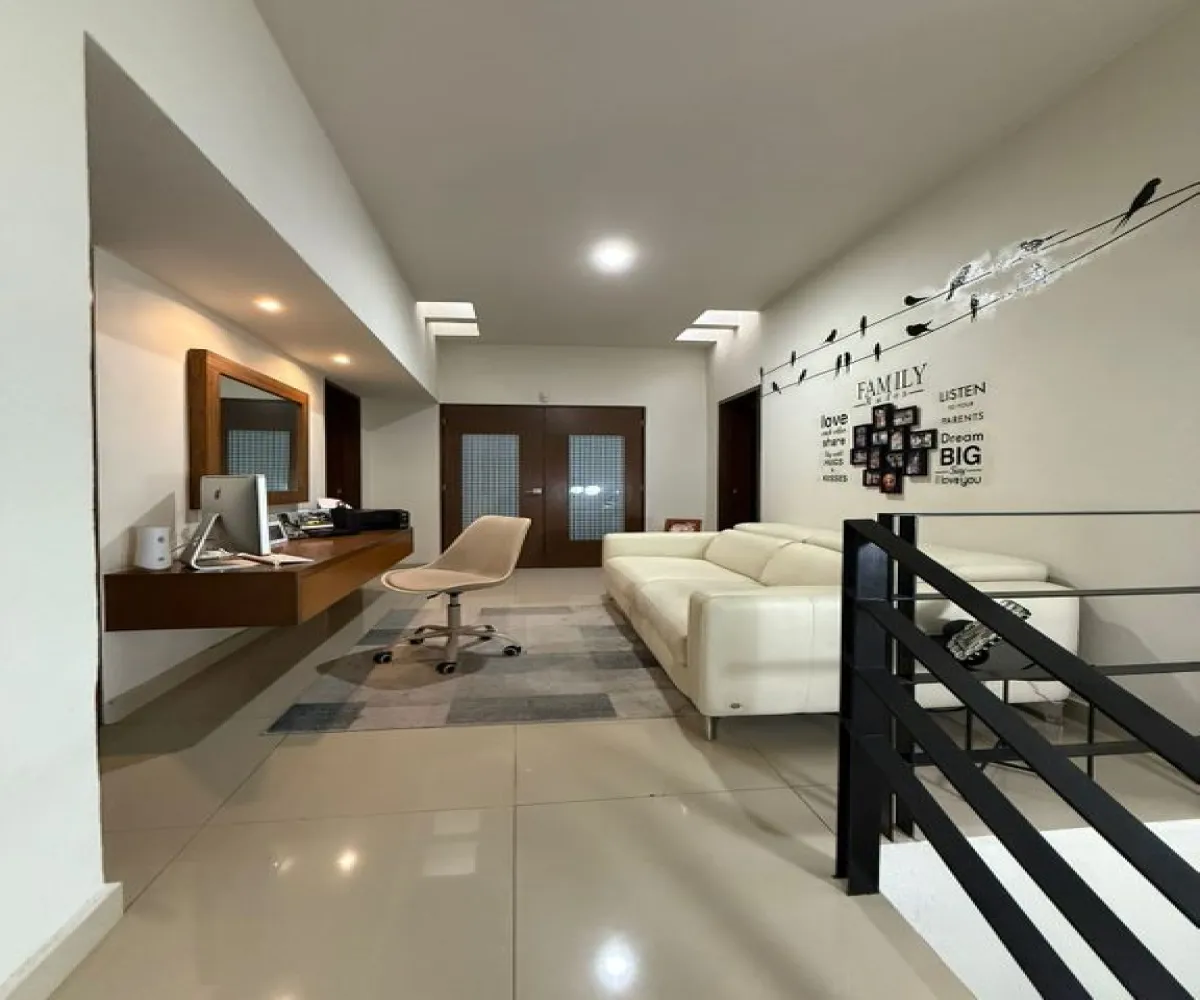 Casa En Venta,Valle Imperial,jardines del palacio real 1964, Zapopan, Jalisco 45134, 4 Habitaciones,4 Baños,jardines del palacio real,3,p4EfuPW