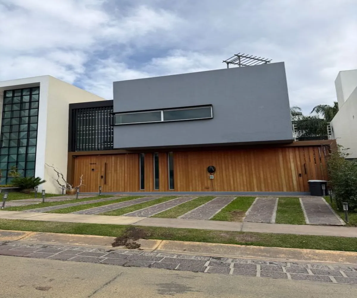 Casa En Venta,Valle Imperial,jardines del palacio real 1964, Zapopan, Jalisco 45134, 4 Habitaciones,4 Baños,jardines del palacio real,3,p4EfuPW