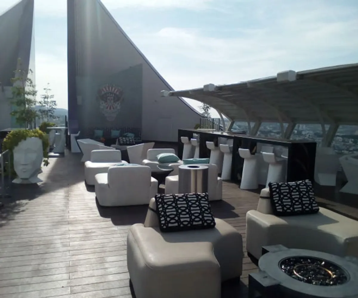 Departamento En Renta,Camino Real,Avenida Ignacio L Vallarta 1401, Zapopan, Jalisco 45040, 2 Habitaciones,3 Baños,Avenida Ignacio L Vallarta,1,pKT7qwY