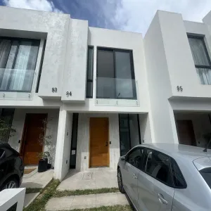 Casa En Renta,Real de Valdepeñas,Paseo de las Misiones 1585, Zapopan, Jalisco 45134, 3 Habitaciones,3 Baños,Paseo de las Misiones,3,p4CNxFm