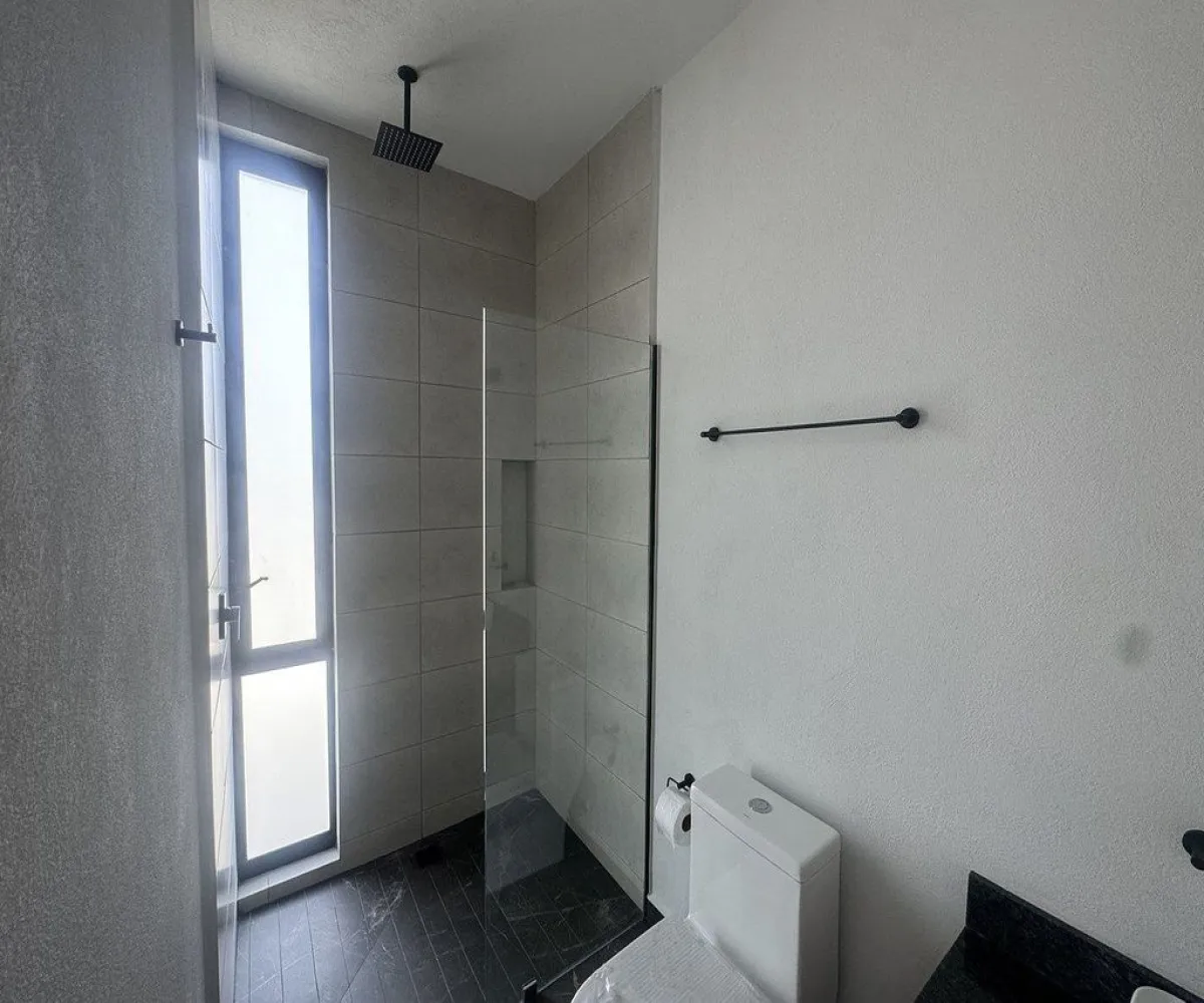 Casa En Renta,Real de Valdepeñas,Paseo de las Misiones 1585, Zapopan, Jalisco 45134, 3 Habitaciones,3 Baños,Paseo de las Misiones,3,p4CNxFm