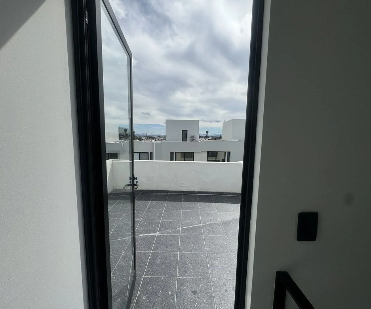 Casa En Renta,Real de Valdepeñas,Paseo de las Misiones 1585, Zapopan, Jalisco 45134, 3 Habitaciones,3 Baños,Paseo de las Misiones,3,p4CNxFm