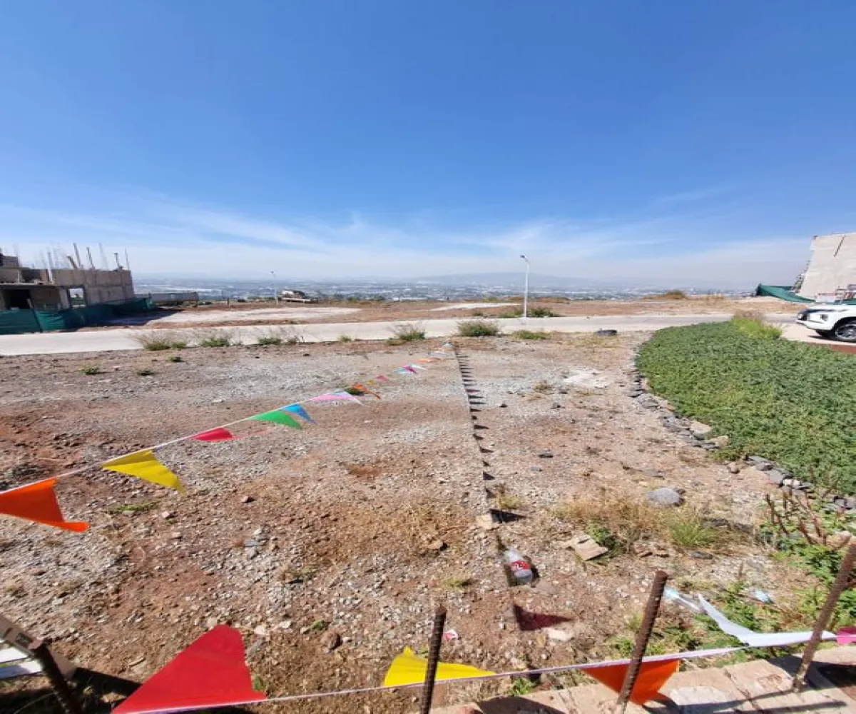 Terreno En Venta,Tlaquepaque,Avenida Zimaltá S/N, San Pedro Tlaquepaque, Jalisco 45610,Avenida Zimaltá,pjgEOcT