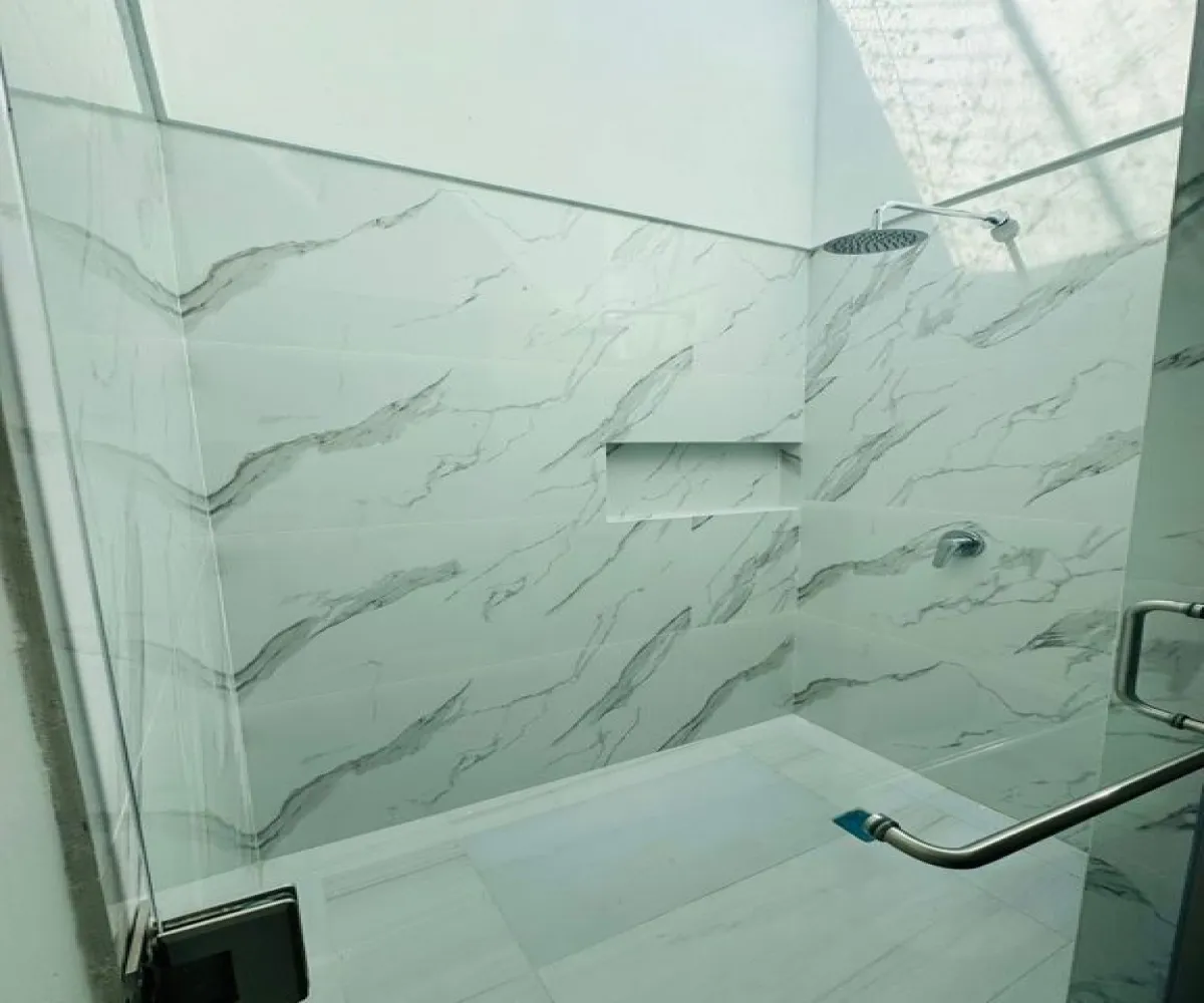 Casa En Renta,Ciudad De Los Niños,Avenida Guadalupe 4249, Zapopan, Jalisco 45040, 5 Habitaciones,4 Baños,Avenida Guadalupe,2,ptKUUHU