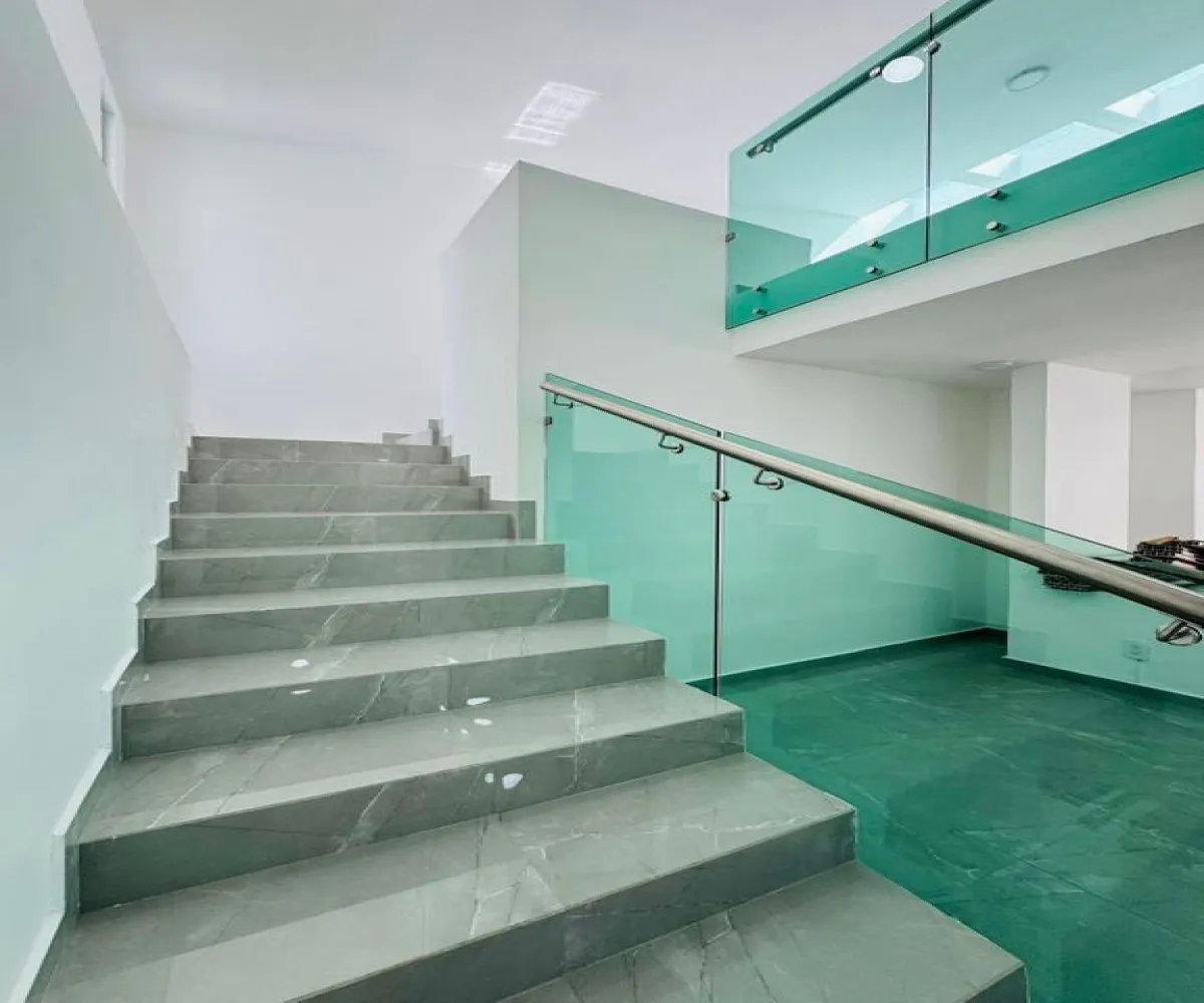 Casa En Renta,Ciudad De Los Niños,Avenida Guadalupe 4249, Zapopan, Jalisco 45040, 5 Habitaciones,4 Baños,Avenida Guadalupe,2,ptKUUHU