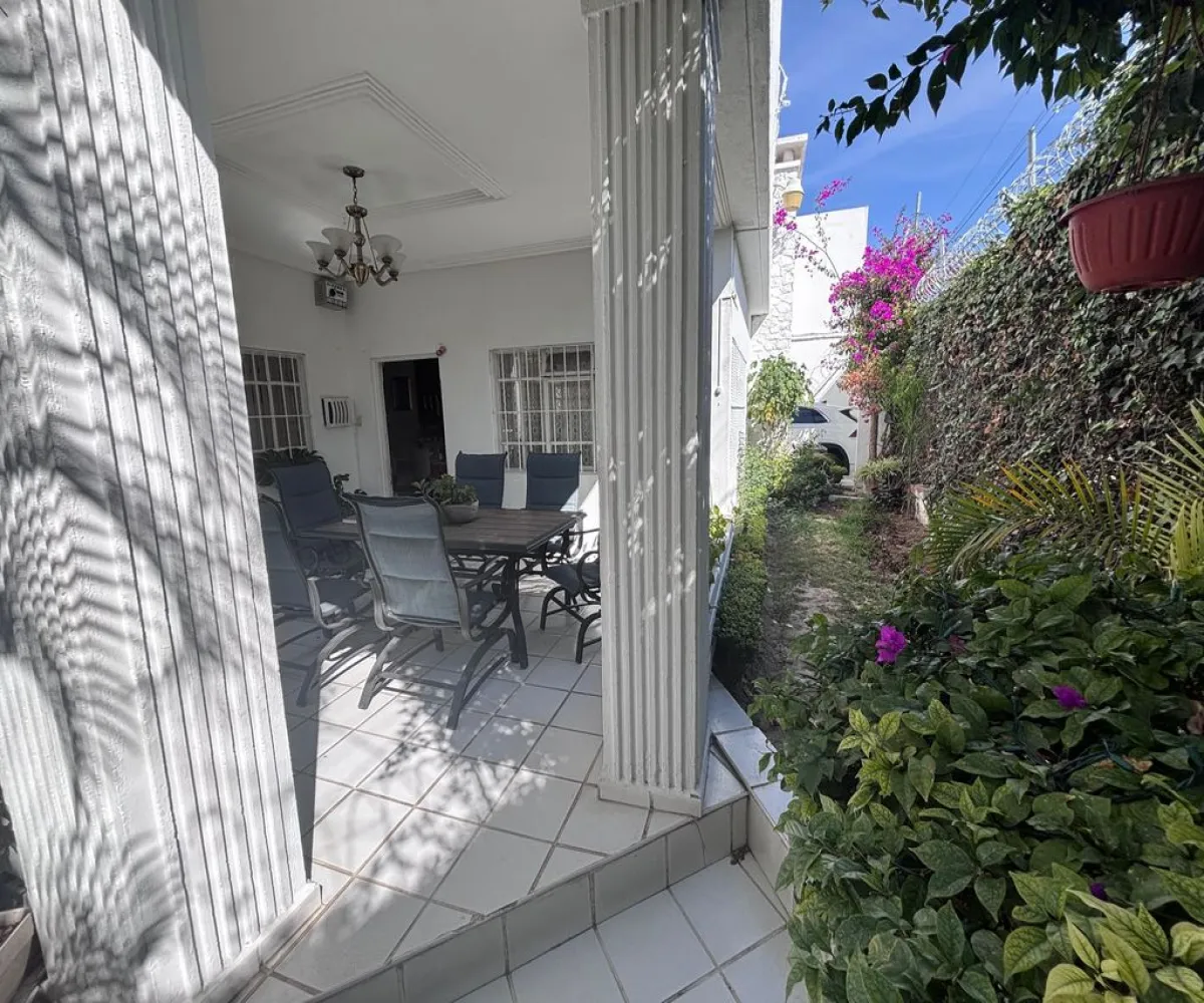 Casa En Venta,Alameda,Guanajuato 204, Celaya, Guanajuato 38050, 4 Habitaciones,3 Baños,Guanajuato,2,pNQmW0k