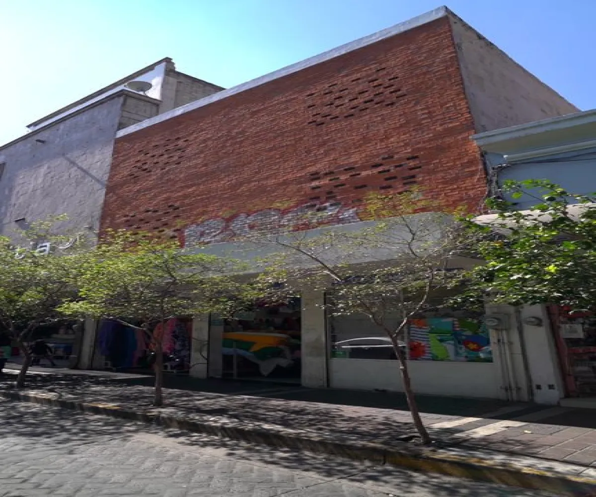 Local En Venta,Centro,Calle Santa Mónica 179, Guadalajara, Jalisco 44100,3 Baños,Calle Santa Mónica,3,p6g9ewE