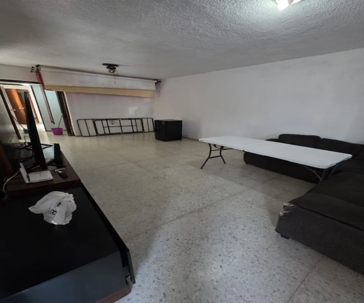 Casa En Venta,Pinar de la Calma,Avenida Valle de Atemajac 1463, Zapopan, Jalisco 45080, 5 Habitaciones,4 Baños,Avenida Valle de Atemajac,1,pPIo10u