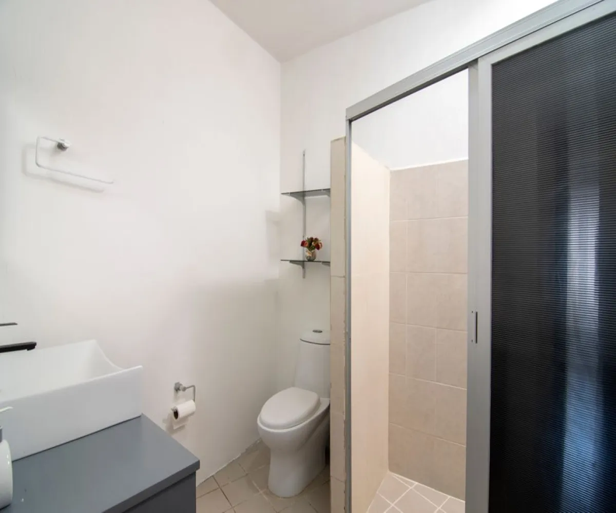 Casa En Venta,La Perla,Clemente Aguirre 61, Guadalajara, Jalisco 44360, 4 Habitaciones,2 Baños,Clemente Aguirre,1,pSUNbrV