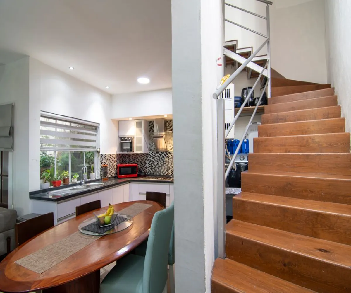 Casa En Venta,La Perla,Clemente Aguirre 61, Guadalajara, Jalisco 44360, 4 Habitaciones,2 Baños,Clemente Aguirre,1,pSUNbrV