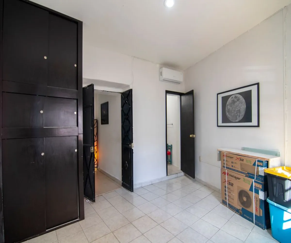 Casa En Venta,La Perla,Clemente Aguirre 61, Guadalajara, Jalisco 44360, 4 Habitaciones,2 Baños,Clemente Aguirre,1,pSUNbrV