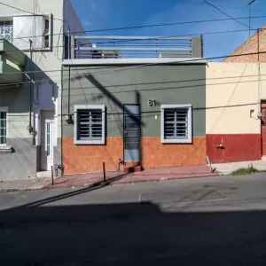 Casa En Venta,La Perla,Clemente Aguirre 61, Guadalajara, Jalisco 44360, 4 Habitaciones,2 Baños,Clemente Aguirre,1,pSUNbrV