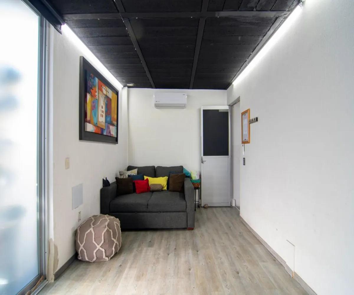 Casa En Venta,La Perla,Clemente Aguirre 61, Guadalajara, Jalisco 44360, 4 Habitaciones,2 Baños,Clemente Aguirre,1,pSUNbrV