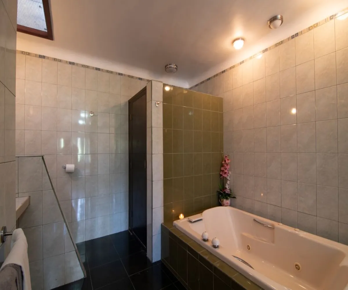 Casa En Venta,La Mezcalera,Calle Tequileros 16, Tequila, Jalisco 46403, 5 Habitaciones,5 Baños,Calle Tequileros,1,pRGY0aR