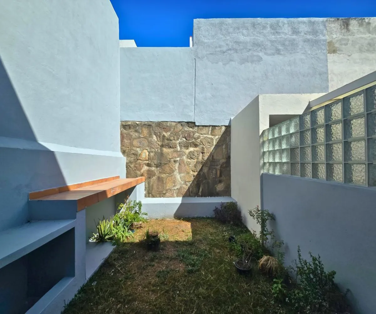 Casa En Venta,Bosques de Santa Anita,Avenida Foresta 100, Tlajomulco de Zúñiga, Jalisco 45645, 3 Habitaciones,2 Baños,Avenida Foresta,1,pIiqMsi