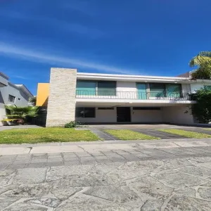 Casa En Renta,El Manantial,Paseo del Arroyo 40, Tlajomulco de Zúñiga, Jalisco 45645, 3 Habitaciones,2 Baños,Paseo del Arroyo,1,prriHsd