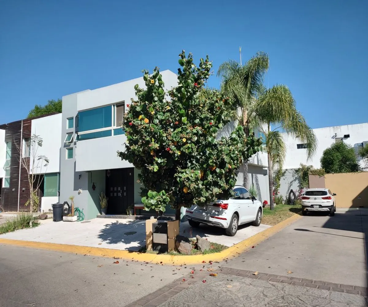 Casa En Venta,San Juan de Ocotán,Avenida Aviación 3905 7, Zapopan, Jalisco 45019, 3 Habitaciones,3 Baños,Avenida Aviación,2,pkCkDx7