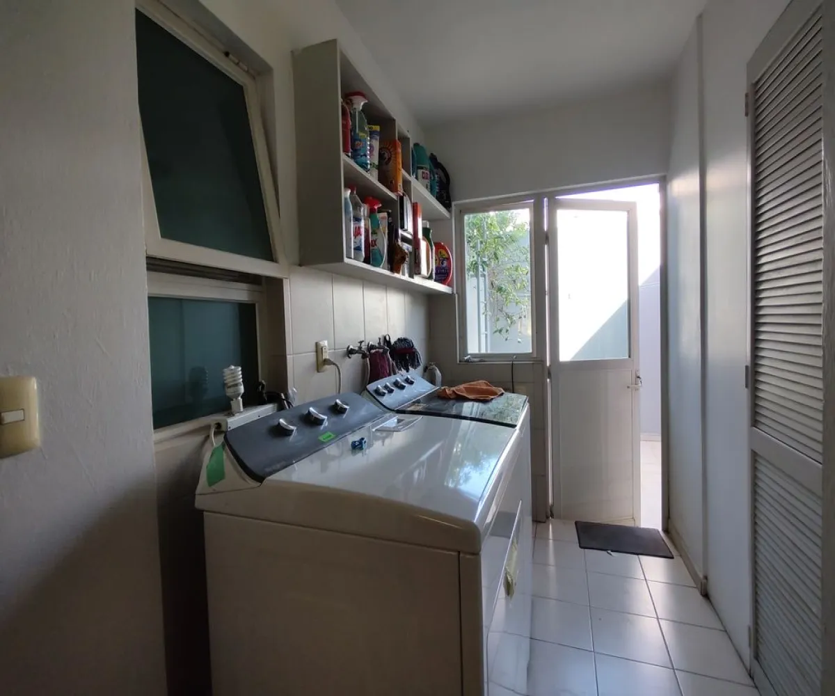 Casa En Venta,San Juan de Ocotán,Avenida Aviación 3905 7, Zapopan, Jalisco 45019, 3 Habitaciones,3 Baños,Avenida Aviación,2,pkCkDx7