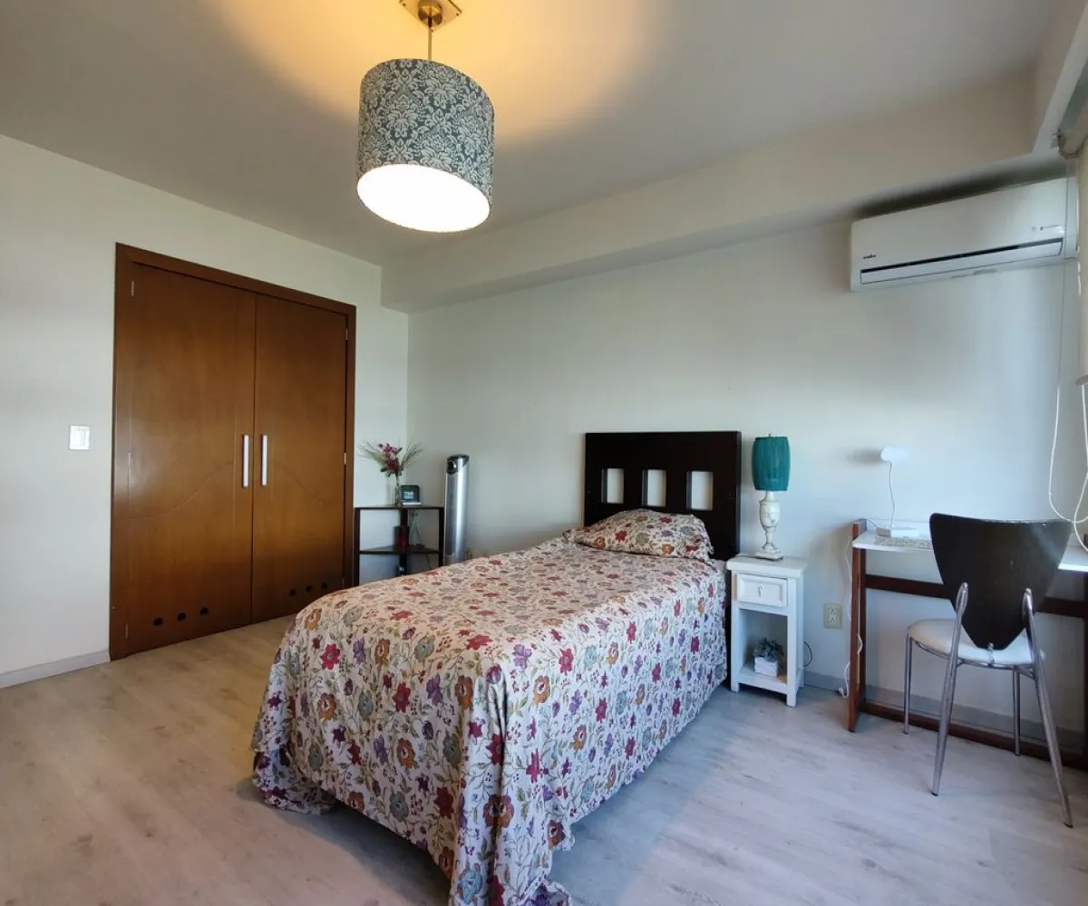 Casa En Venta,San Juan de Ocotán,Avenida Aviación 3905 7, Zapopan, Jalisco 45019, 3 Habitaciones,3 Baños,Avenida Aviación,2,pkCkDx7