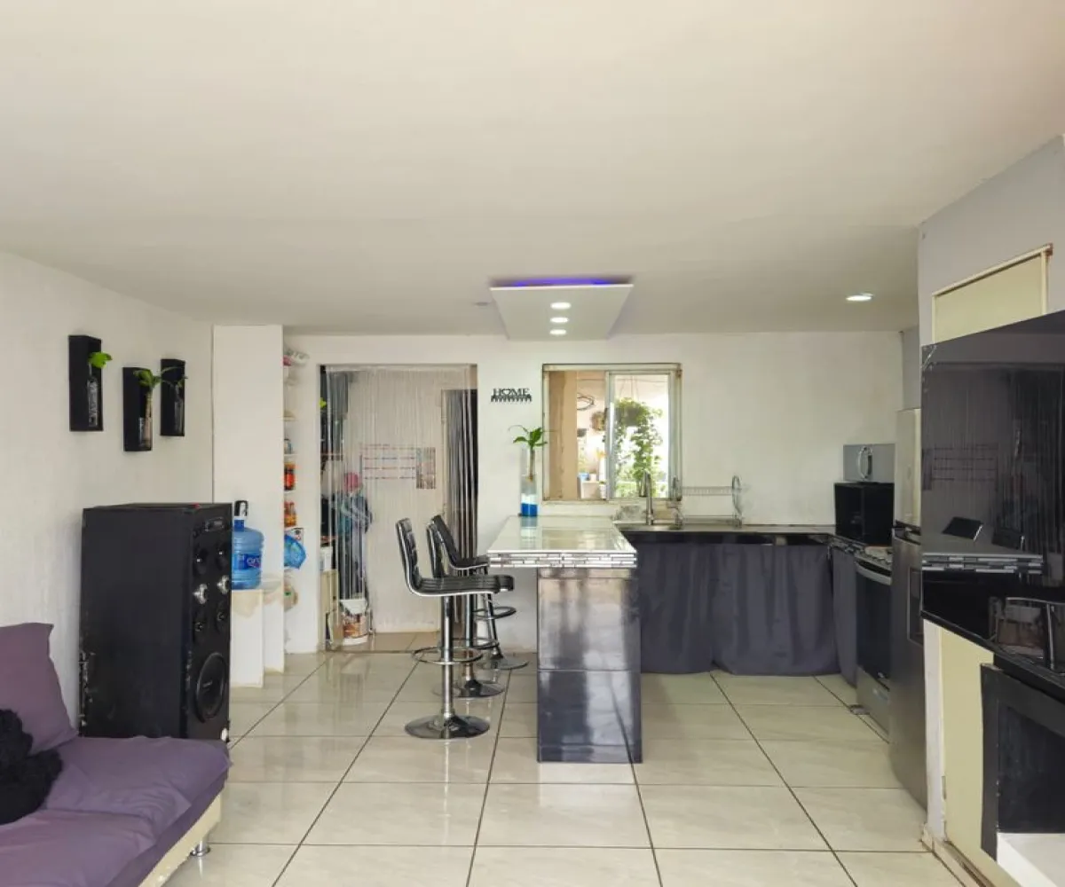 Casa En Venta,AVENIDA VALLE DE AMECA S/N, Zapopan, Jalisco 45200, 3 Habitaciones,1 Baño,AVENIDA VALLE DE AMECA,1,py7ddpW