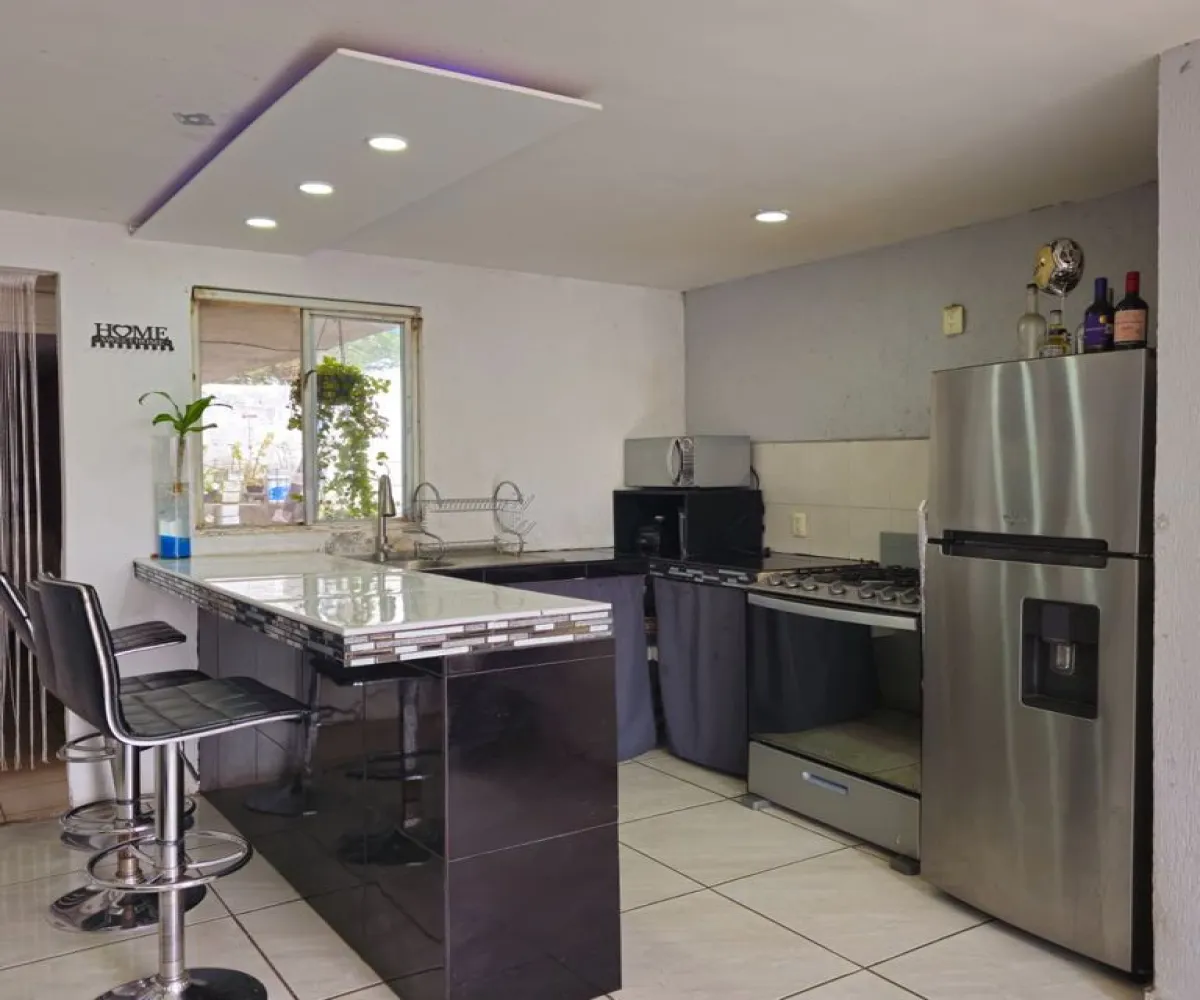 Casa En Venta,AVENIDA VALLE DE AMECA S/N, Zapopan, Jalisco 45200, 3 Habitaciones,1 Baño,AVENIDA VALLE DE AMECA,1,py7ddpW