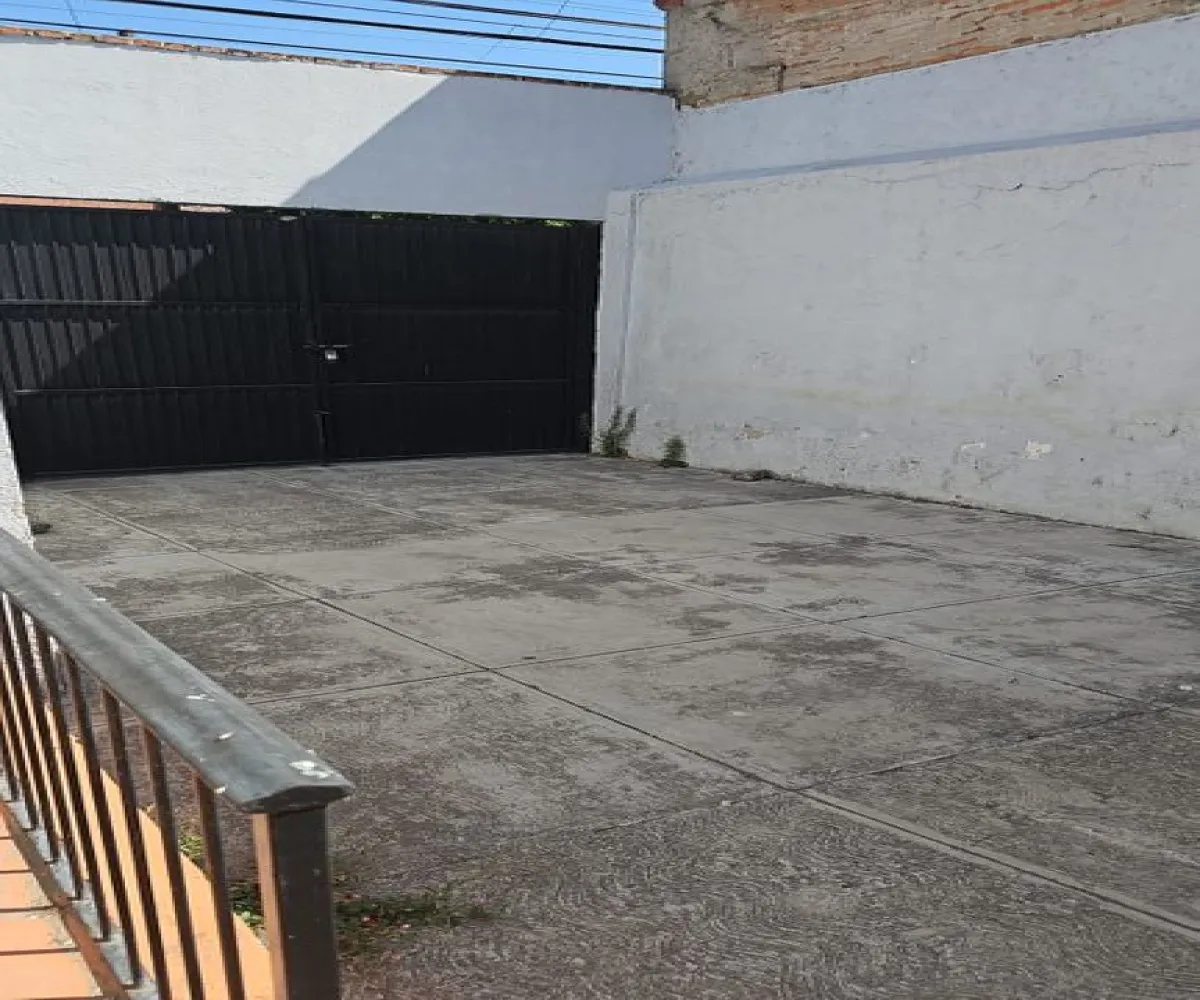 Casa En Venta,De Santiago,Calle Tonalá 40, San Pedro Tlaquepaque, Jalisco 45500, 1 Cuarto,1 Baño,Calle Tonalá,1,pbOIKF1