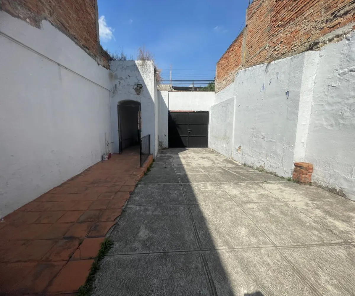 Casa En Venta,De Santiago,Calle Tonalá 40, San Pedro Tlaquepaque, Jalisco 45500, 1 Cuarto,1 Baño,Calle Tonalá,1,pbOIKF1