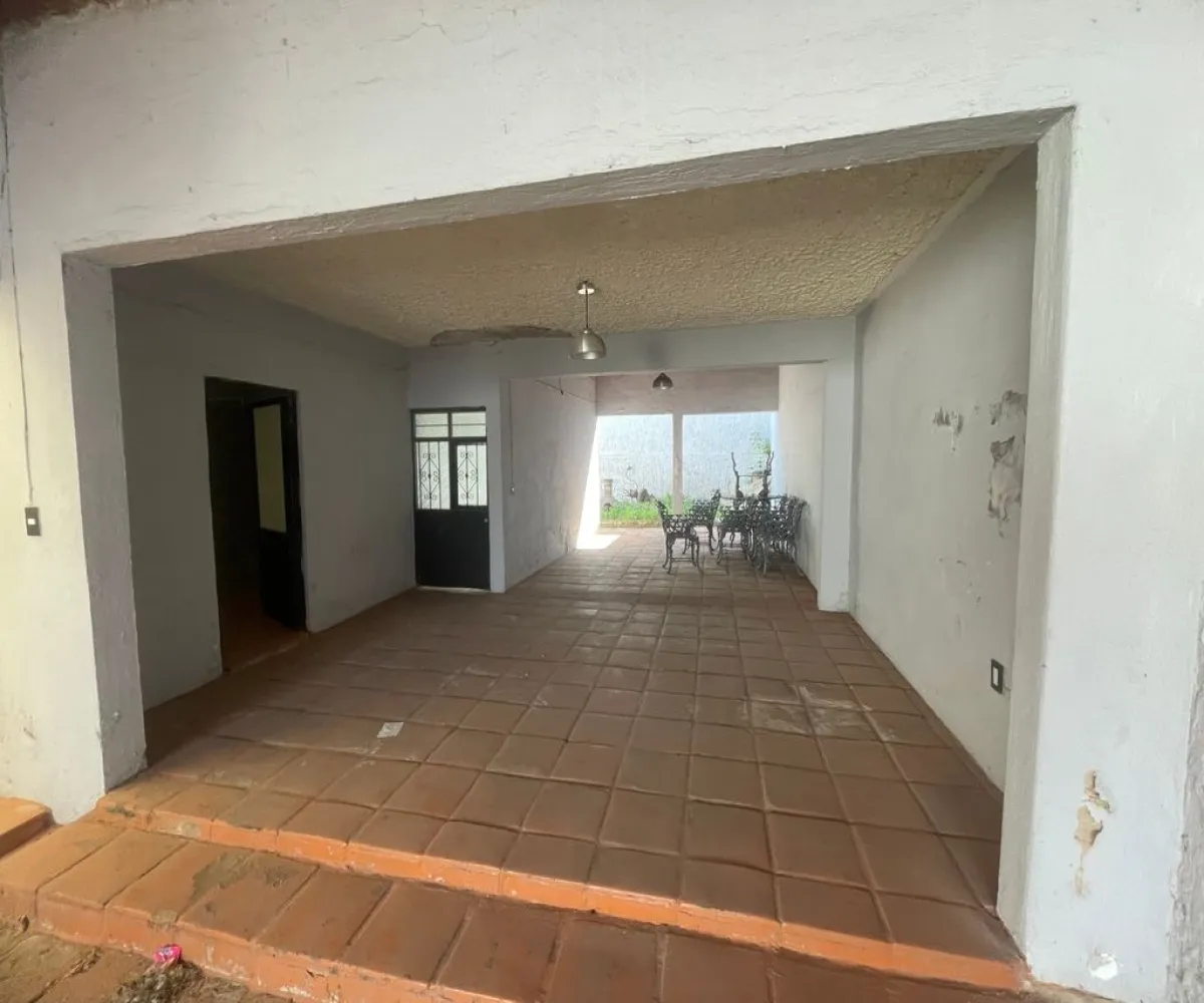 Casa En Venta,De Santiago,Calle Tonalá 40, San Pedro Tlaquepaque, Jalisco 45500, 1 Cuarto,1 Baño,Calle Tonalá,1,pbOIKF1