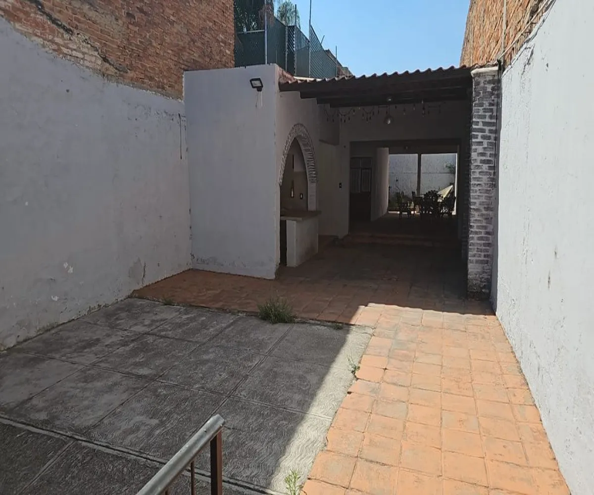 Casa En Venta,De Santiago,Calle Tonalá 40, San Pedro Tlaquepaque, Jalisco 45500, 1 Cuarto,1 Baño,Calle Tonalá,1,pbOIKF1