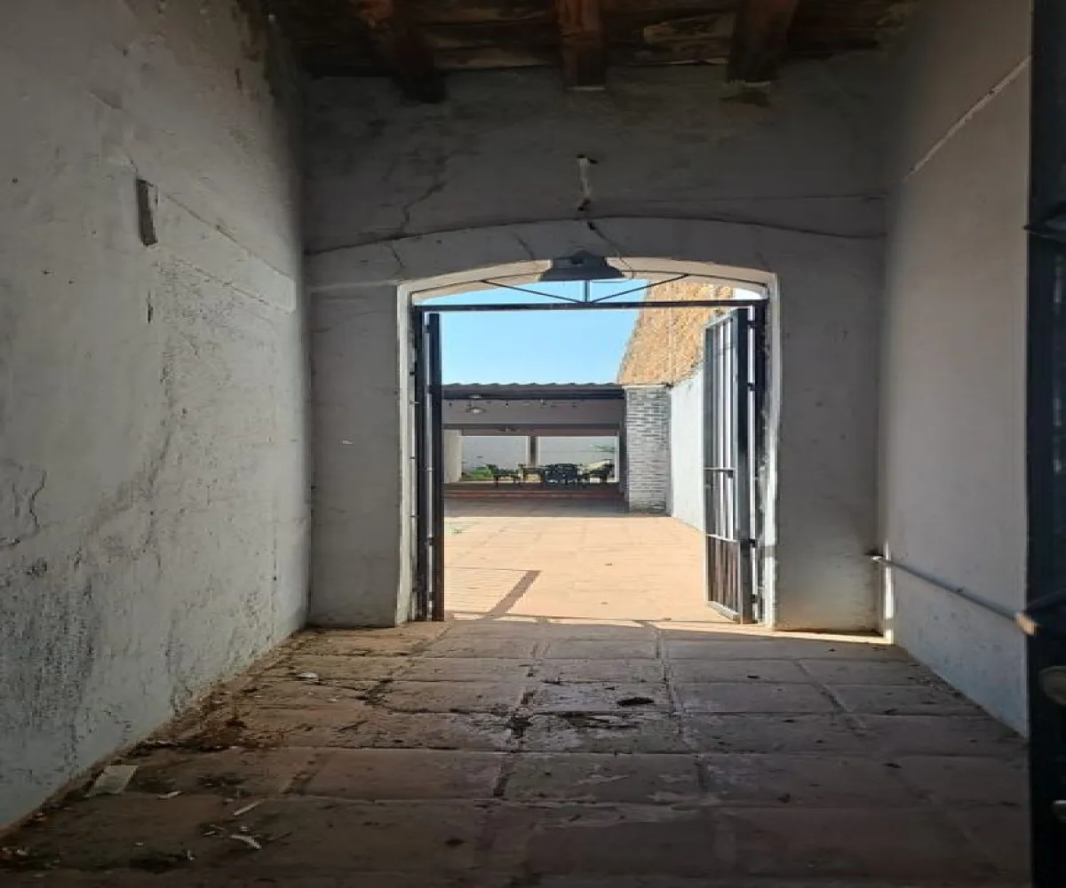 Casa En Venta,De Santiago,Calle Tonalá 40, San Pedro Tlaquepaque, Jalisco 45500, 1 Cuarto,1 Baño,Calle Tonalá,1,pbOIKF1