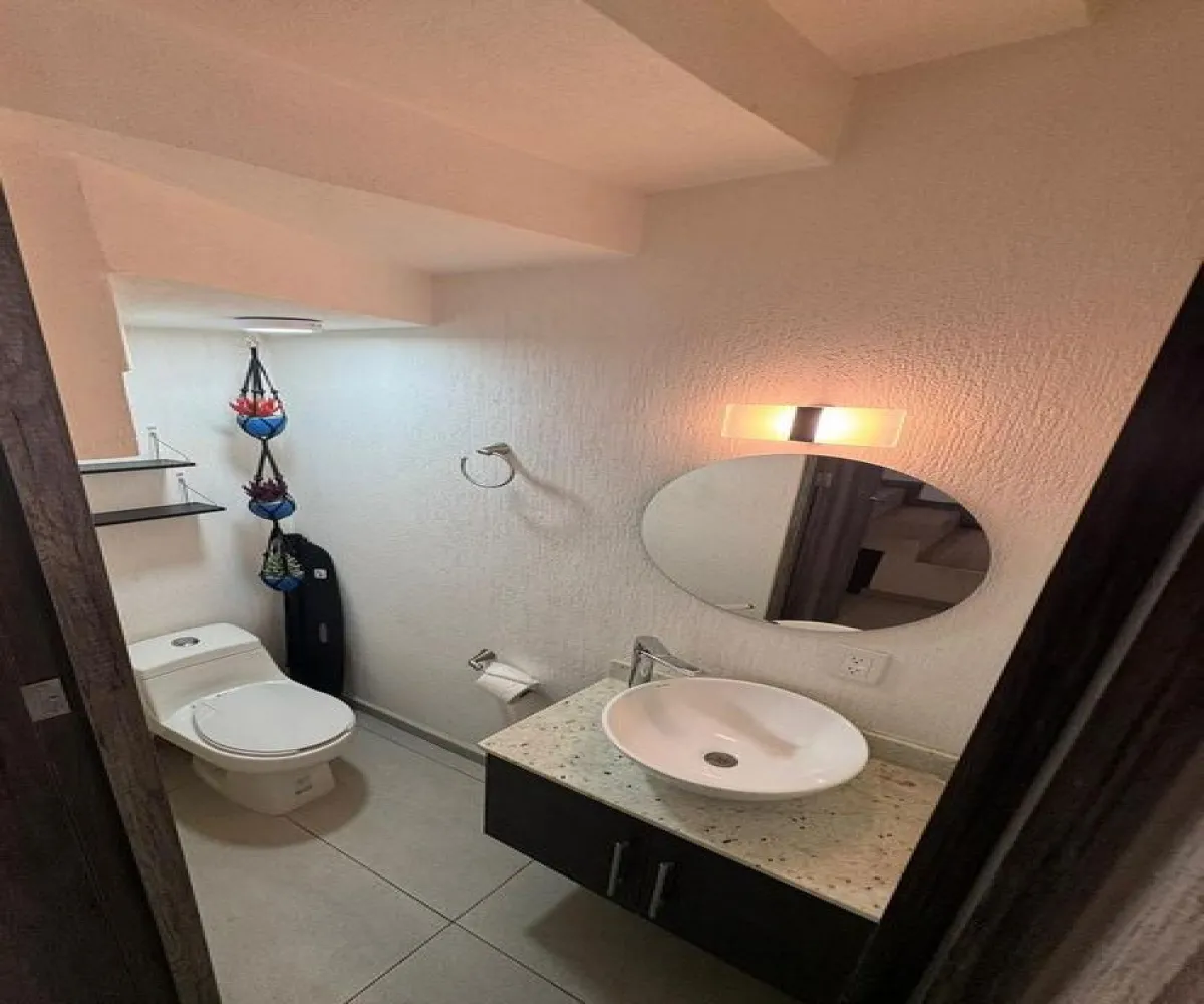 Casa En Venta,Tlaquepaque,Prolongación Manuel López Cotilla S/N, San Pedro Tlaquepaque, Jalisco 45610, 3 Habitaciones,3 Baños,Prolongación Manuel López Cotilla,2,pYfiOUw