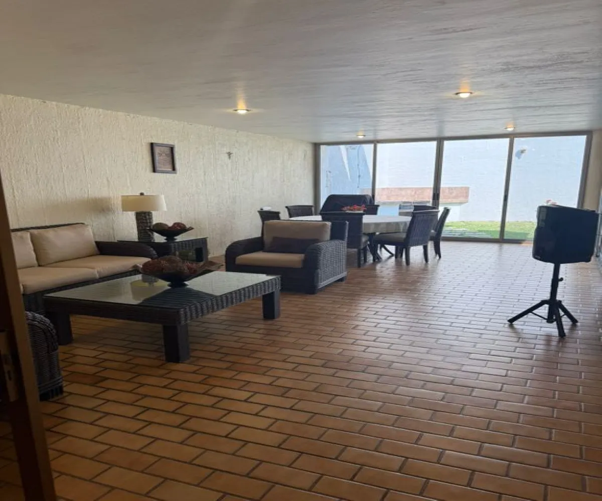 Casa En Renta,Jardines Vallarta,Avenida Novelistas 5100, Zapopan, Jalisco 45027, 3 Habitaciones,3 Baños,Avenida Novelistas,2,pqjON1Z