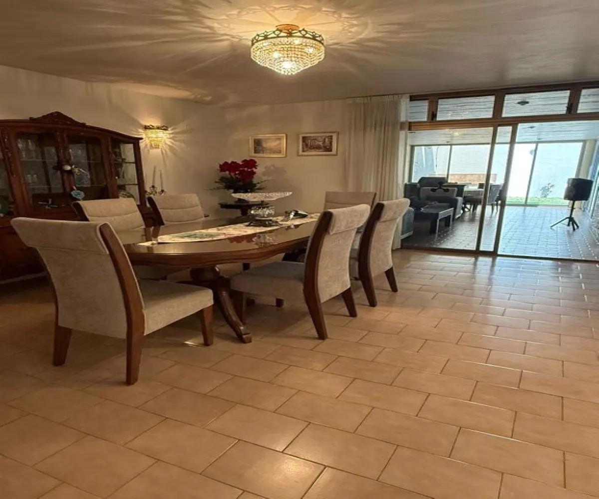 Casa En Renta,Jardines Vallarta,Avenida Novelistas 5100, Zapopan, Jalisco 45027, 3 Habitaciones,3 Baños,Avenida Novelistas,2,pqjON1Z