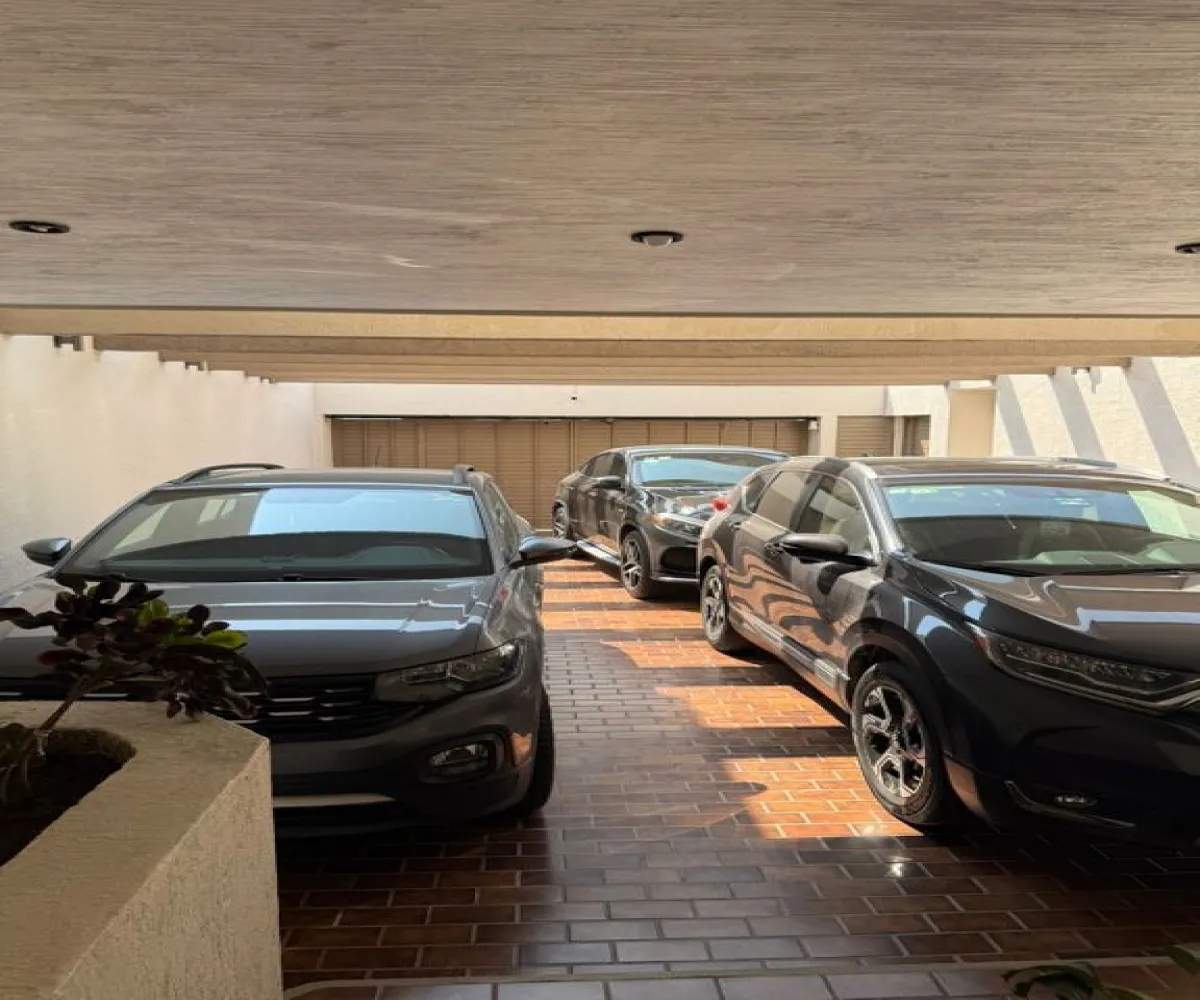 Casa En Renta,Jardines Vallarta,Avenida Novelistas 5100, Zapopan, Jalisco 45027, 3 Habitaciones,3 Baños,Avenida Novelistas,2,pqjON1Z