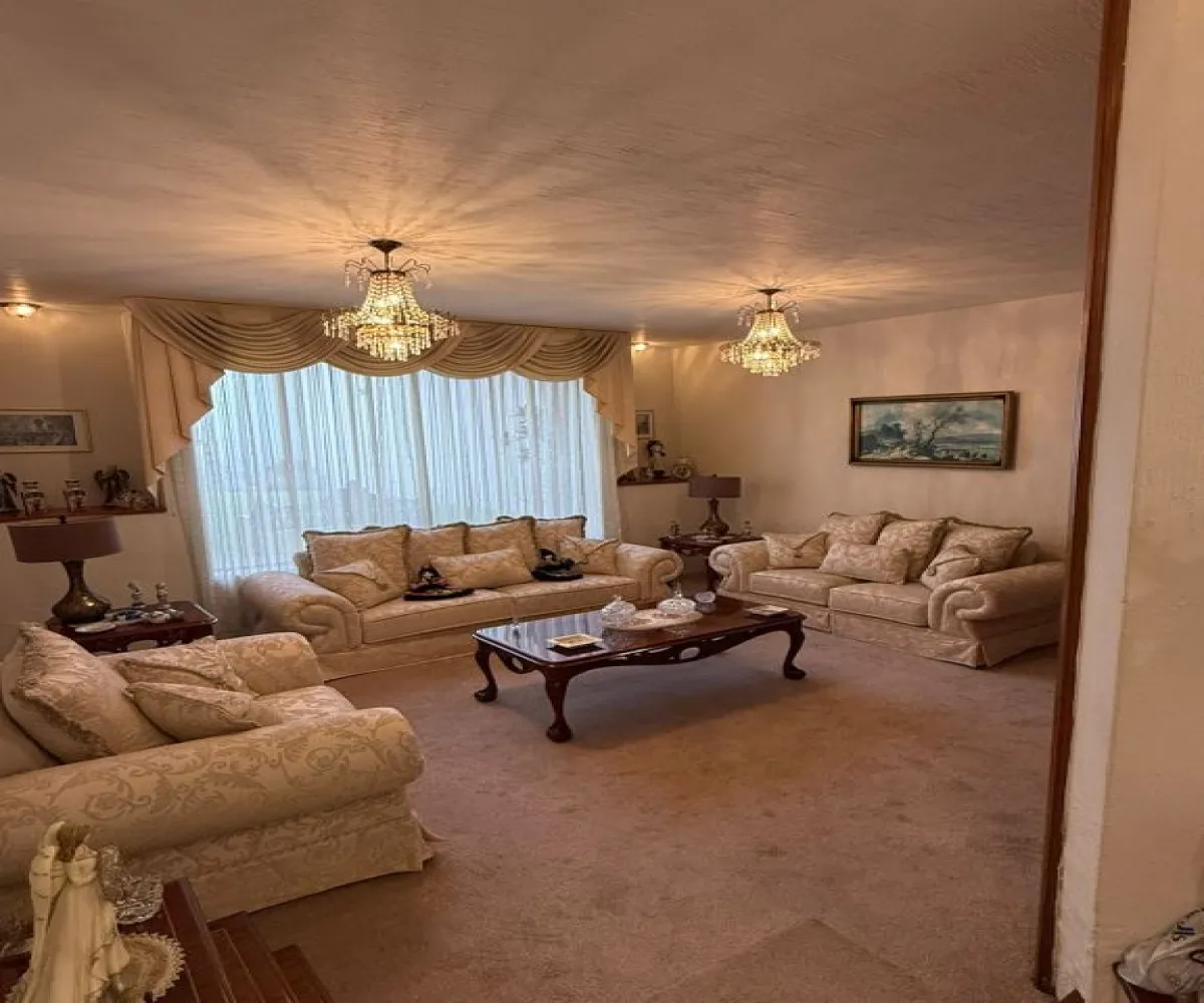 Casa En Renta,Jardines Vallarta,Avenida Novelistas 5100, Zapopan, Jalisco 45027, 3 Habitaciones,3 Baños,Avenida Novelistas,2,pqjON1Z