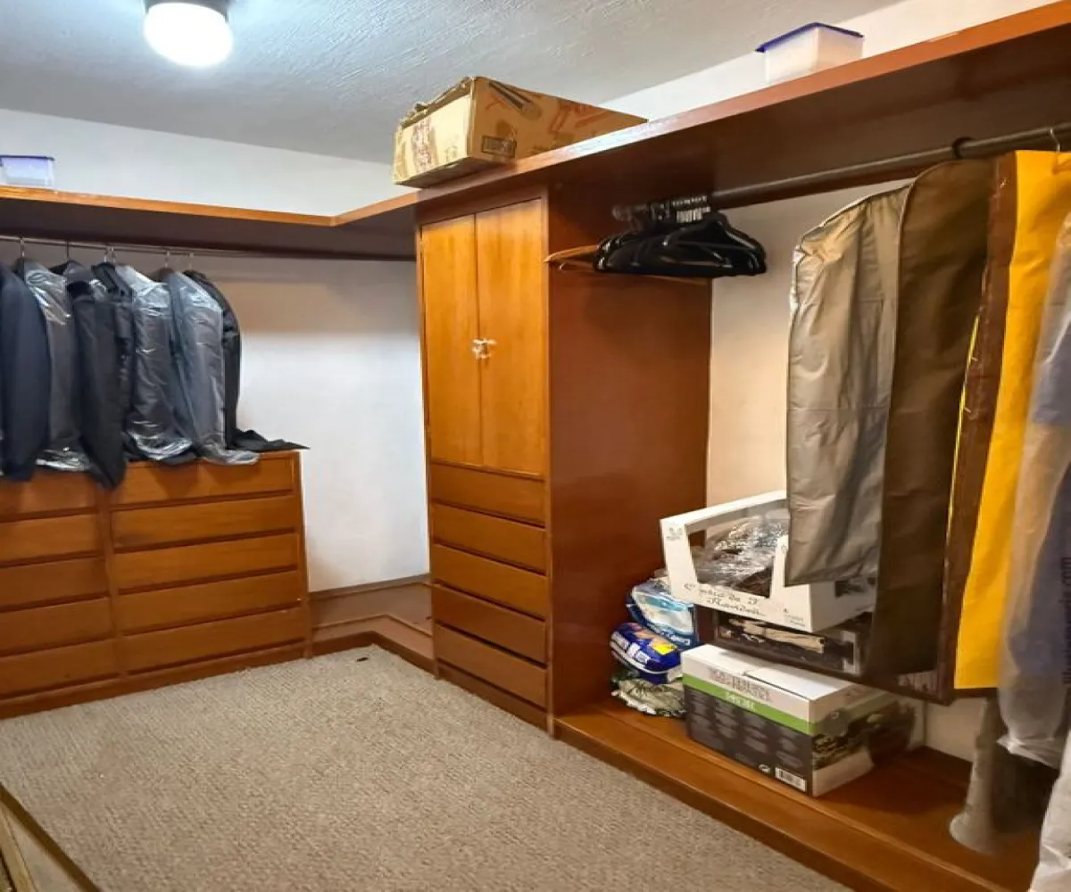 Casa En Renta,Jardines Vallarta,Avenida Novelistas 5100, Zapopan, Jalisco 45027, 3 Habitaciones,3 Baños,Avenida Novelistas,2,pqjON1Z