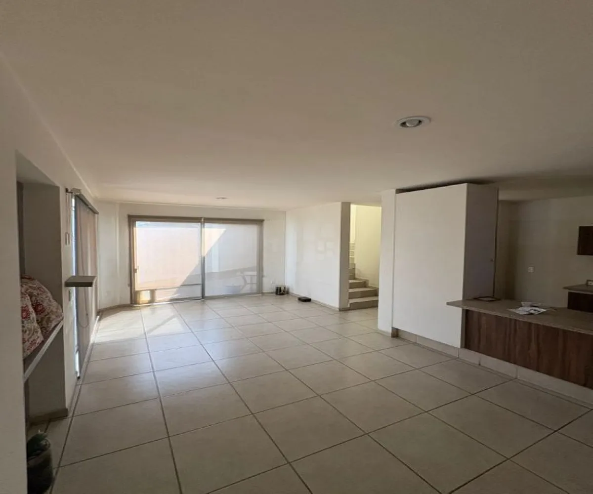 Casa En Venta,Avenida Vuelo de las Grullas 100 g4, Tlajomulco de Zúñiga, Jalisco 45645, 3 Habitaciones,2 Baños,Avenida Vuelo de las Grullas,1,pUY0z9M