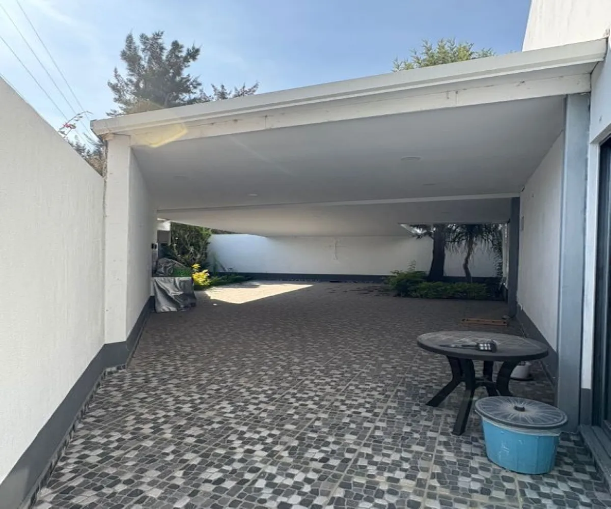 Casa En Venta,Avenida Vuelo de las Grullas 100 g4, Tlajomulco de Zúñiga, Jalisco 45645, 3 Habitaciones,2 Baños,Avenida Vuelo de las Grullas,1,pUY0z9M