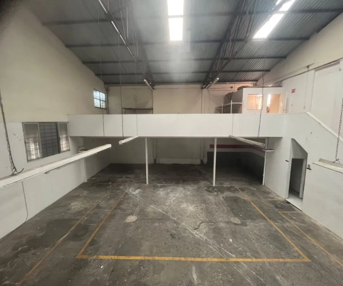 Bodega En Renta,Atemajac Del Valle,Nicolas Bravo S/N, Zapopan, Jalisco 45190,2 Baños,Nicolas Bravo,paiyYB3