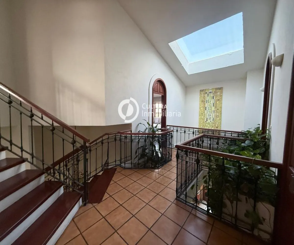 Casa En Venta,Royal Country,Avenida Paseo Royal Country 5598, Zapopan, Jalisco 45116, 4 Habitaciones,4 Baños,Avenida Paseo Royal Country,1,pRkH0jJ