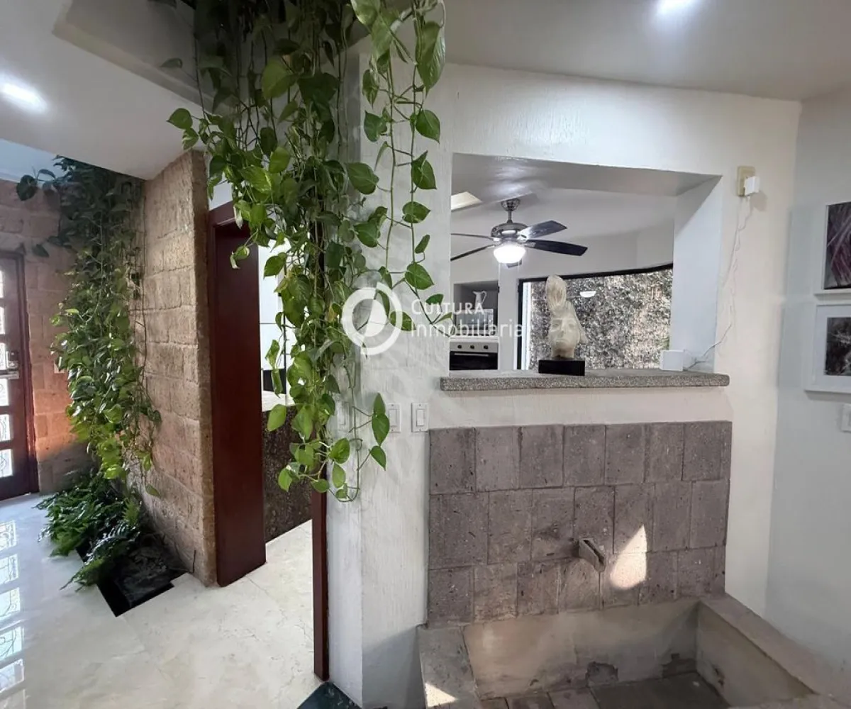 Casa En Venta,Royal Country,Avenida Paseo Royal Country 5598, Zapopan, Jalisco 45116, 4 Habitaciones,4 Baños,Avenida Paseo Royal Country,1,pRkH0jJ