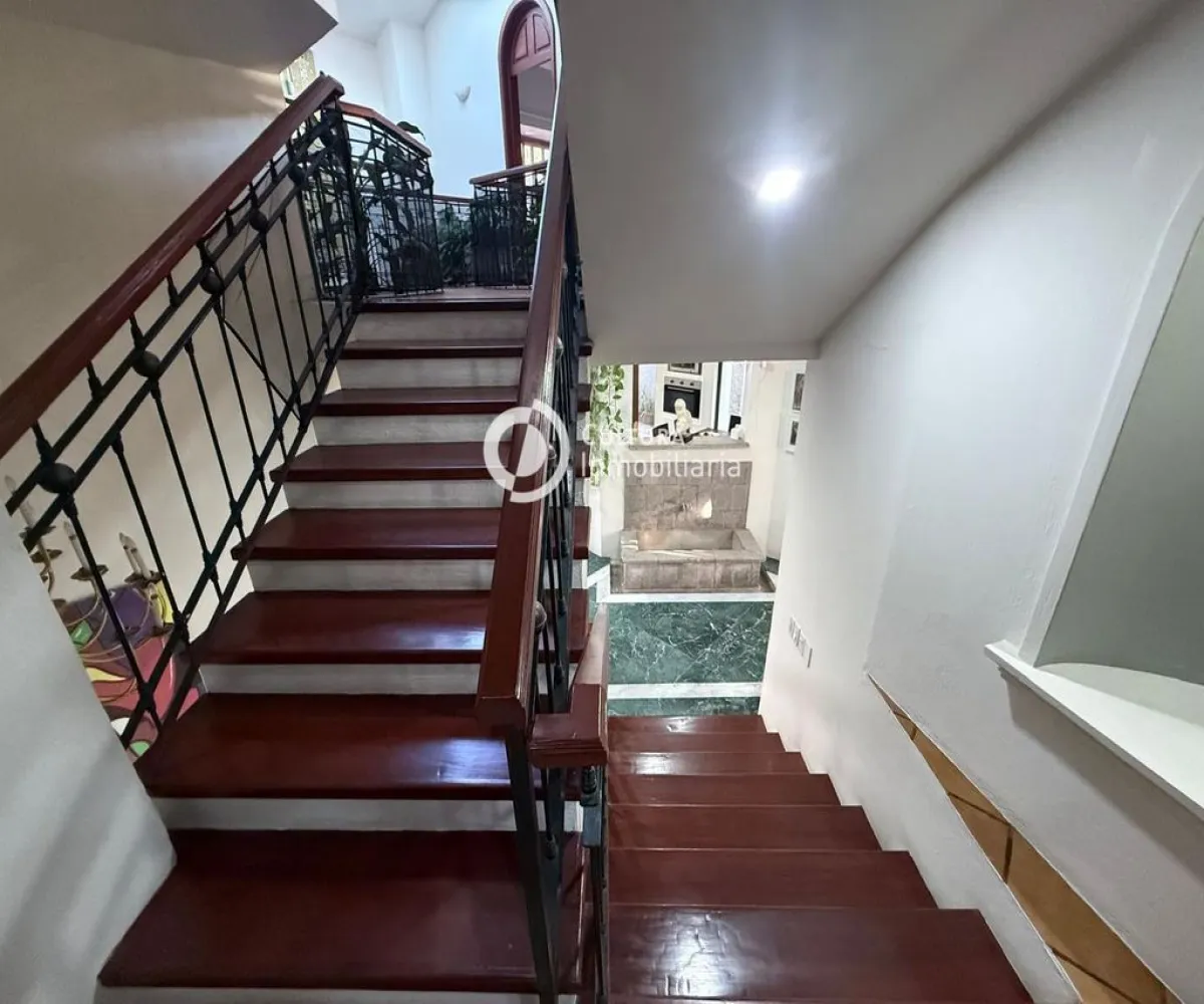 Casa En Venta,Royal Country,Avenida Paseo Royal Country 5598, Zapopan, Jalisco 45116, 4 Habitaciones,4 Baños,Avenida Paseo Royal Country,1,pRkH0jJ