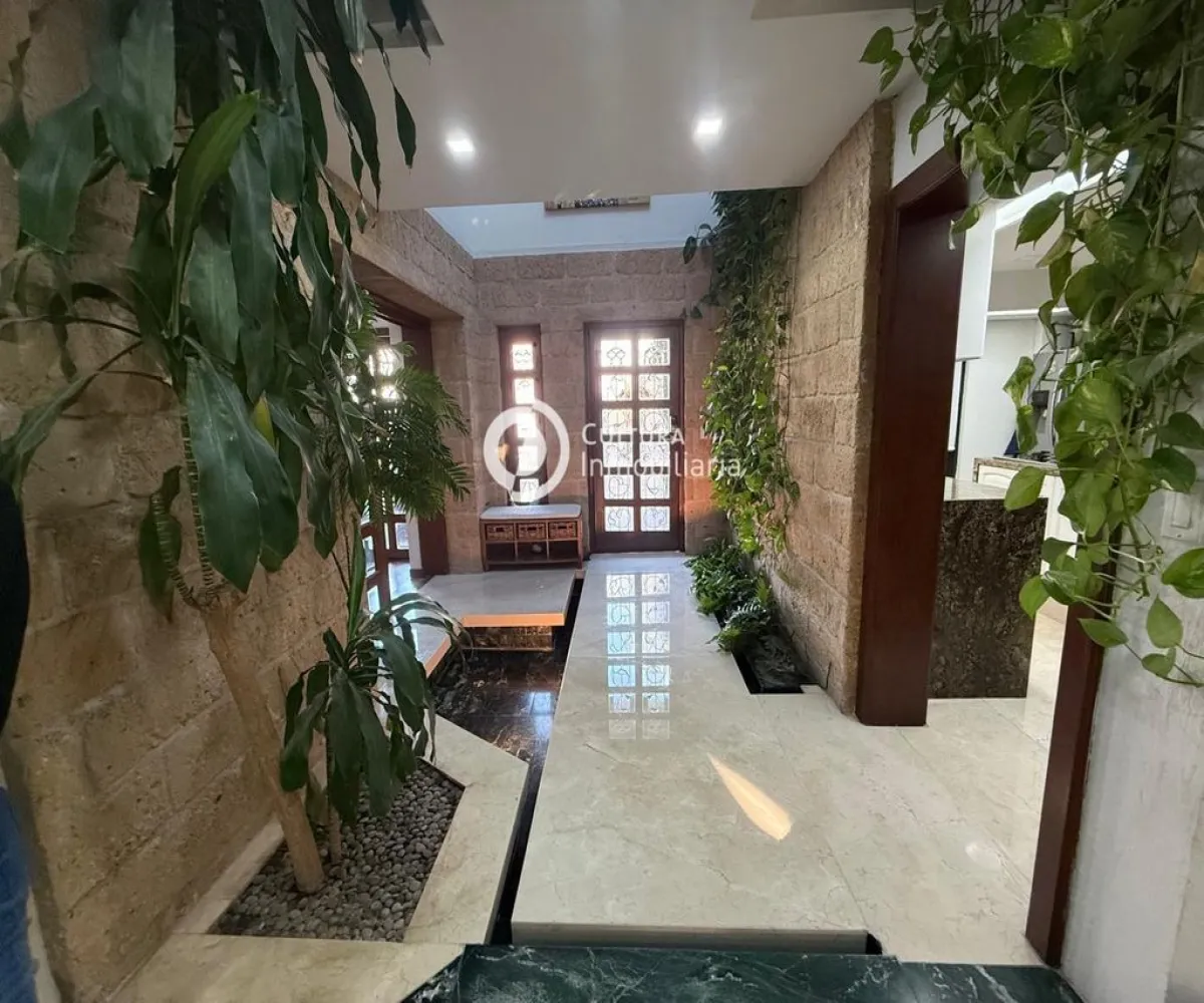 Casa En Venta,Royal Country,Avenida Paseo Royal Country 5598, Zapopan, Jalisco 45116, 4 Habitaciones,4 Baños,Avenida Paseo Royal Country,1,pRkH0jJ