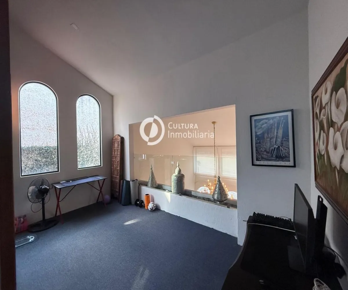 Casa En Venta,Royal Country,Avenida Paseo Royal Country 5598, Zapopan, Jalisco 45116, 4 Habitaciones,4 Baños,Avenida Paseo Royal Country,1,pRkH0jJ