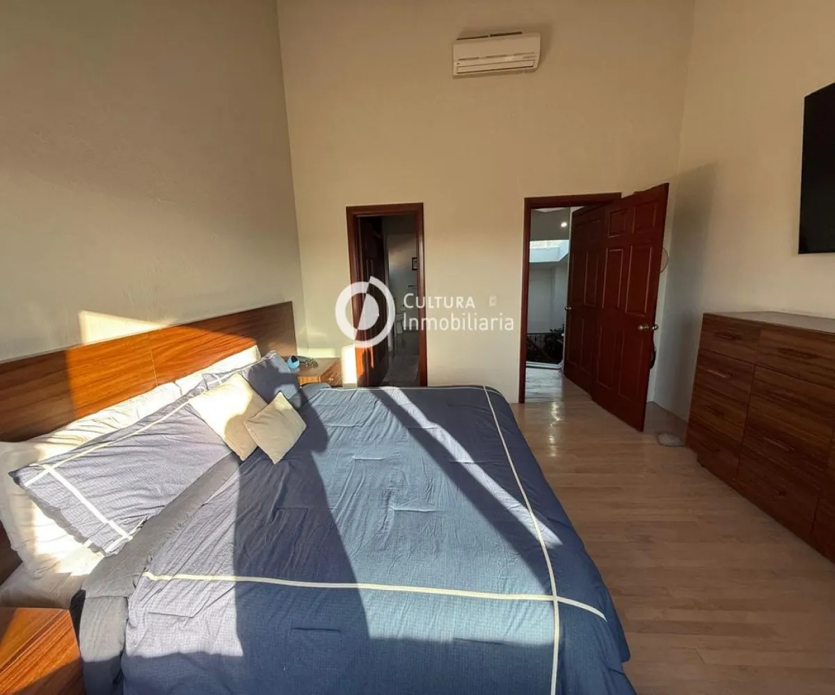 Casa En Venta,Royal Country,Avenida Paseo Royal Country 5598, Zapopan, Jalisco 45116, 4 Habitaciones,4 Baños,Avenida Paseo Royal Country,1,pRkH0jJ