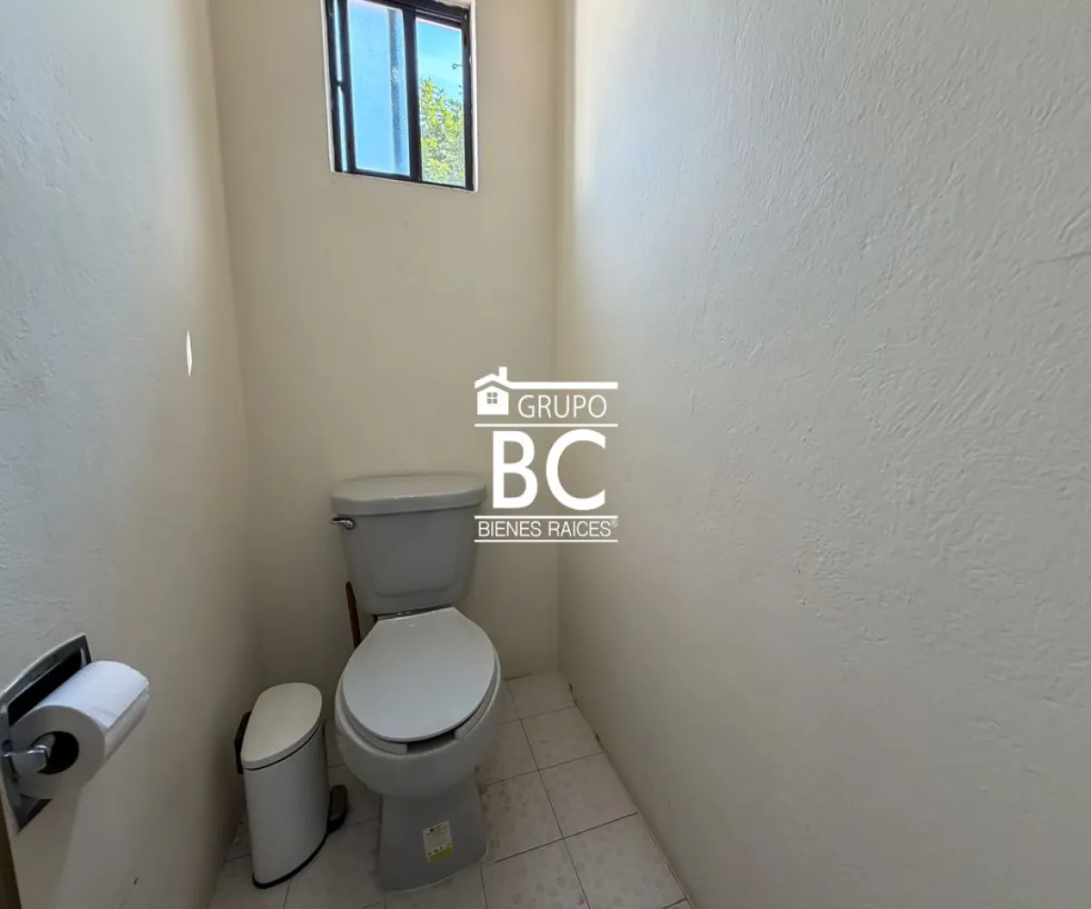 Casa En Venta,La Floresta,Paseo de La Colina 14, Chapala, Jalisco 45920, 5 Habitaciones,6 Baños,Paseo de La Colina,1,psOWKwh